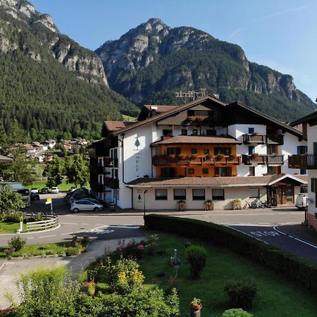 科尼乐酒店 Ziano di Fiemme 外观 照片